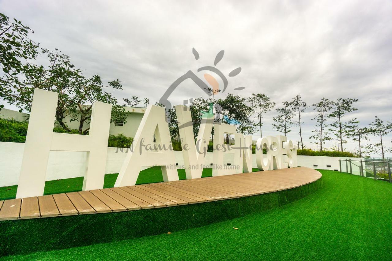 Nn Famille Guest House Pasir Gudang Dış mekan fotoğraf