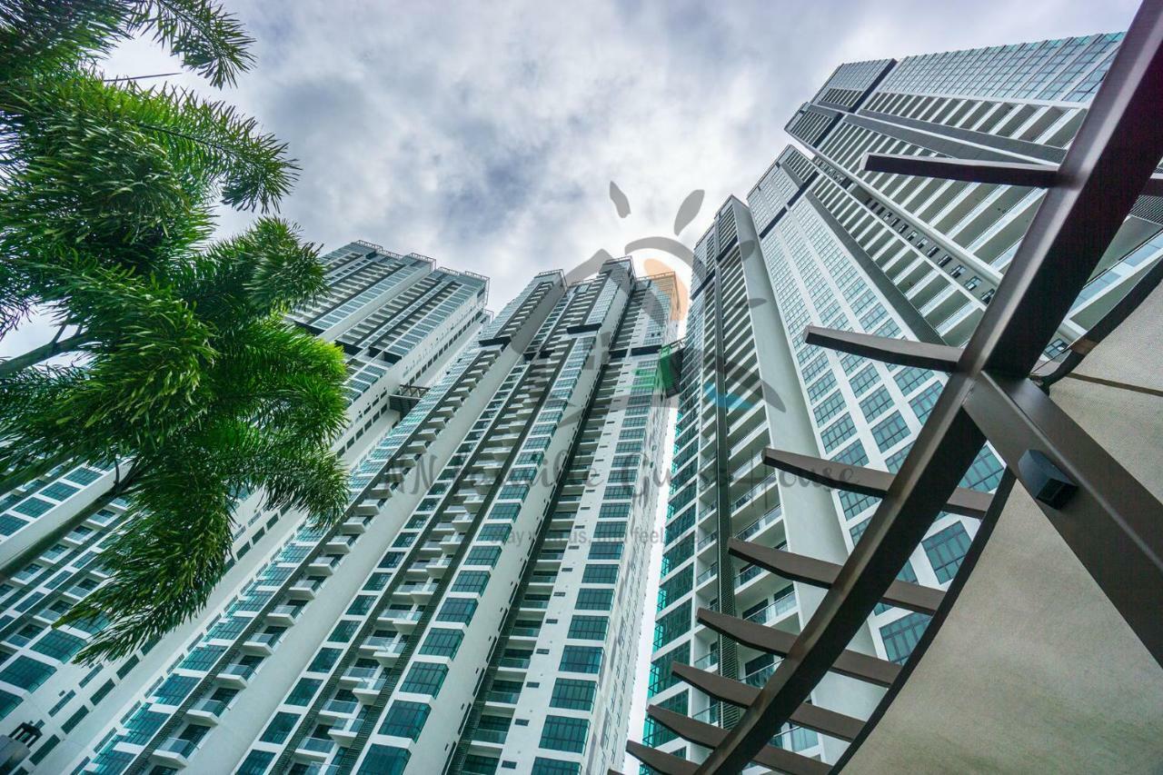 Nn Famille Guest House Pasir Gudang Dış mekan fotoğraf